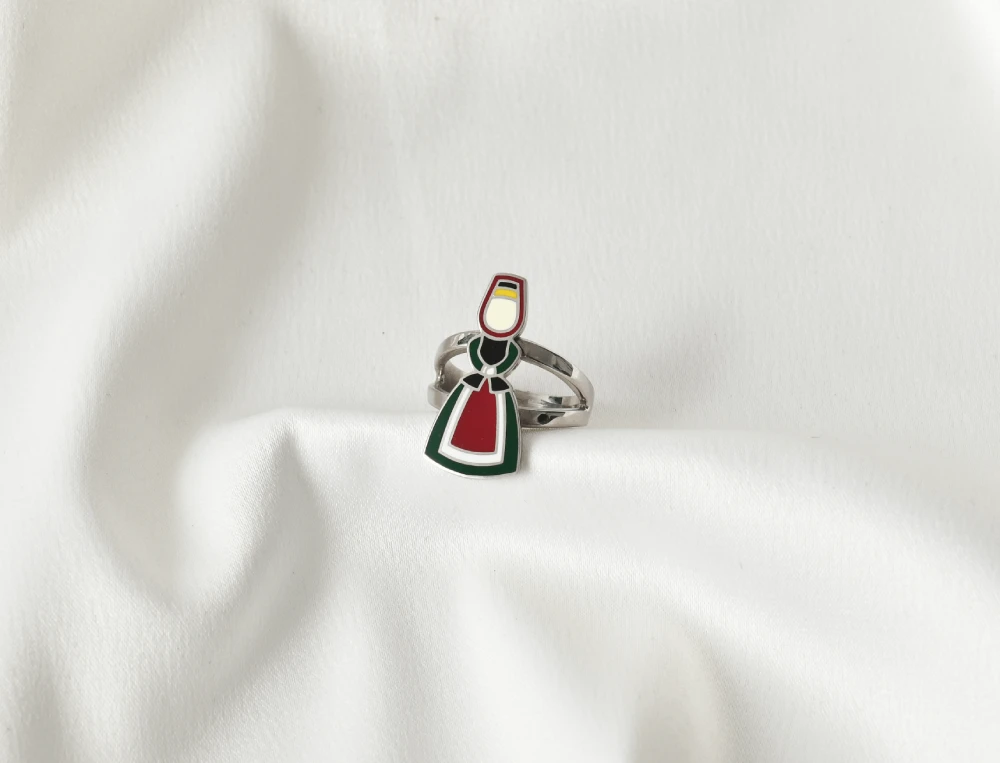 Մատանի տիկնիկ